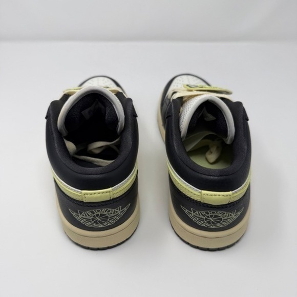 Nike Air Jordan 1 Low SE 85 Kill League Anthracite Luminous Green Sail W-6.5 NWT - Picture 11 of 11